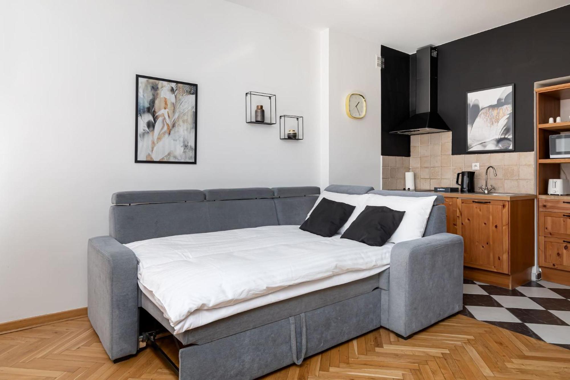 Fashioned Apartment Rycerska By Noclegi Renters Varsóvia Exterior foto